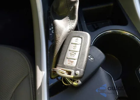 2014 Hyundai Sonata Hybrid Limited из США, поврежденный, VIN KMHEC4A45EA112053